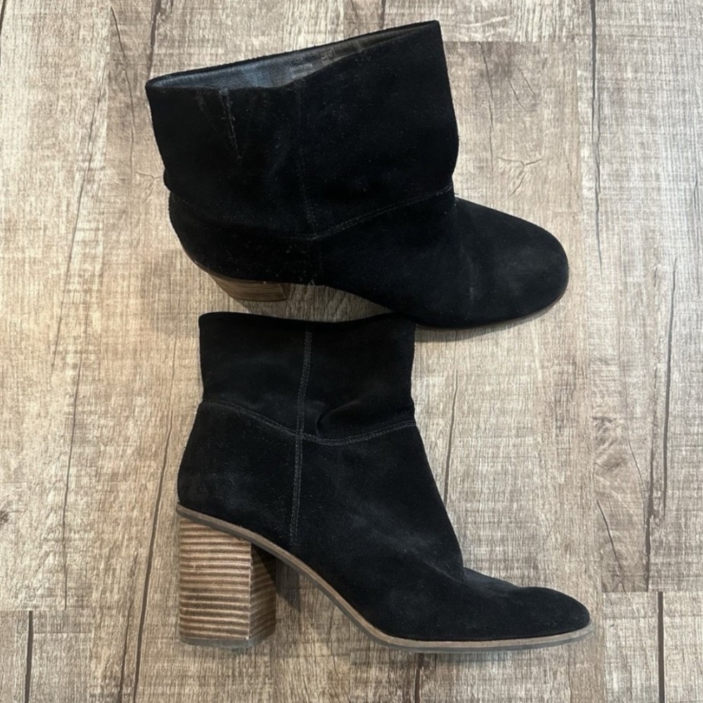 Lucky Brand Black Genuine Suede Leather Wood Block Heel Square Toe Booties Sz 8